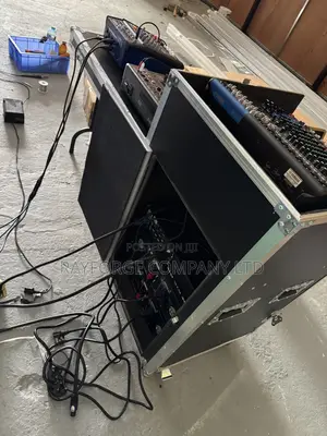 16U Audio Mixer Cabinet