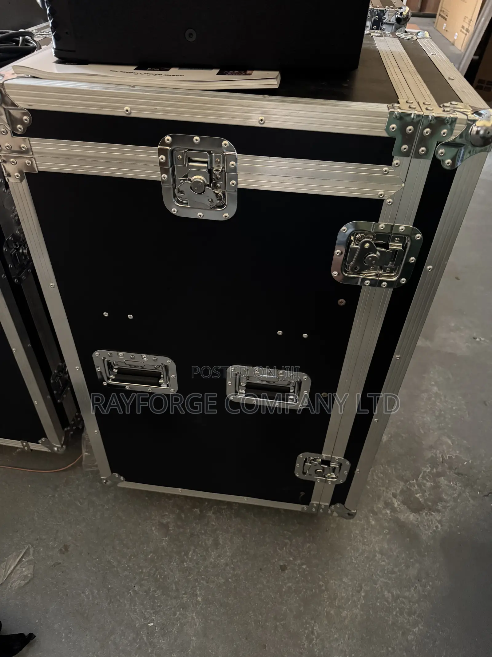 16U Audio Mixer Cabinet