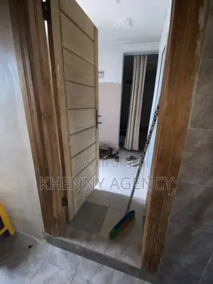 1bdrm Apartment in Kwashieman, Hongkong, Prince of Peace Area for rent