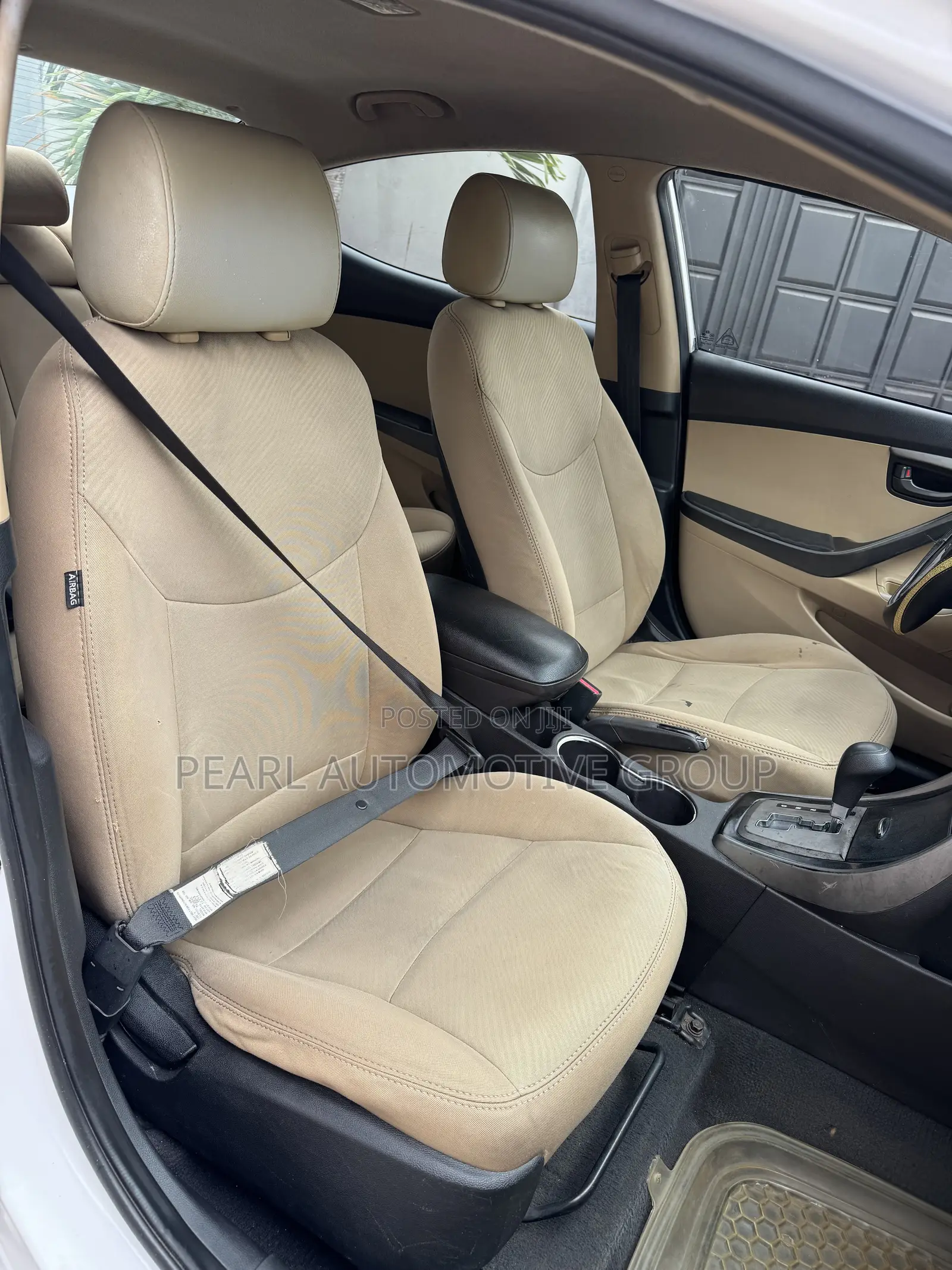 Hyundai Elantra 2013 White