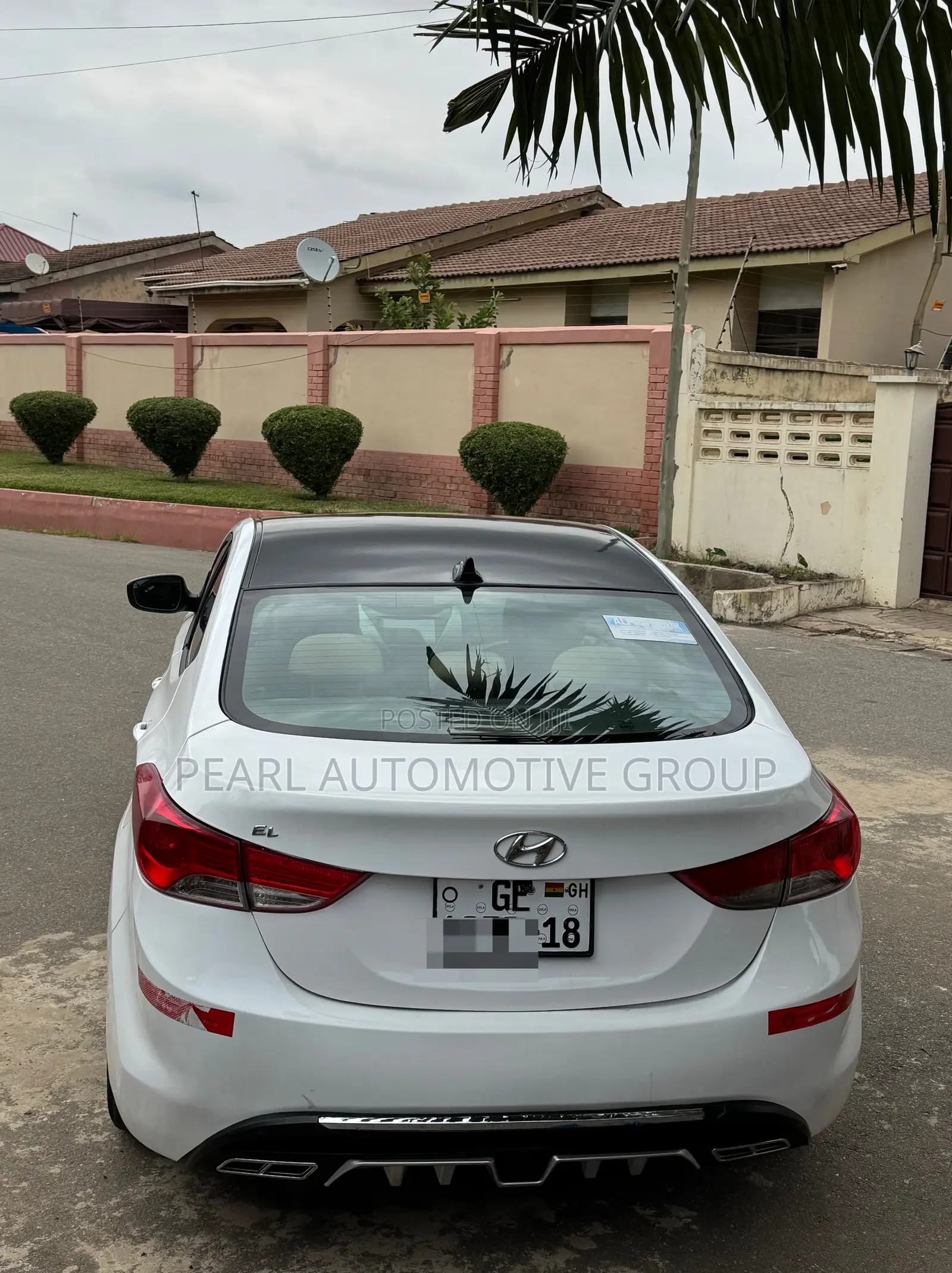 Hyundai Elantra 2013 White