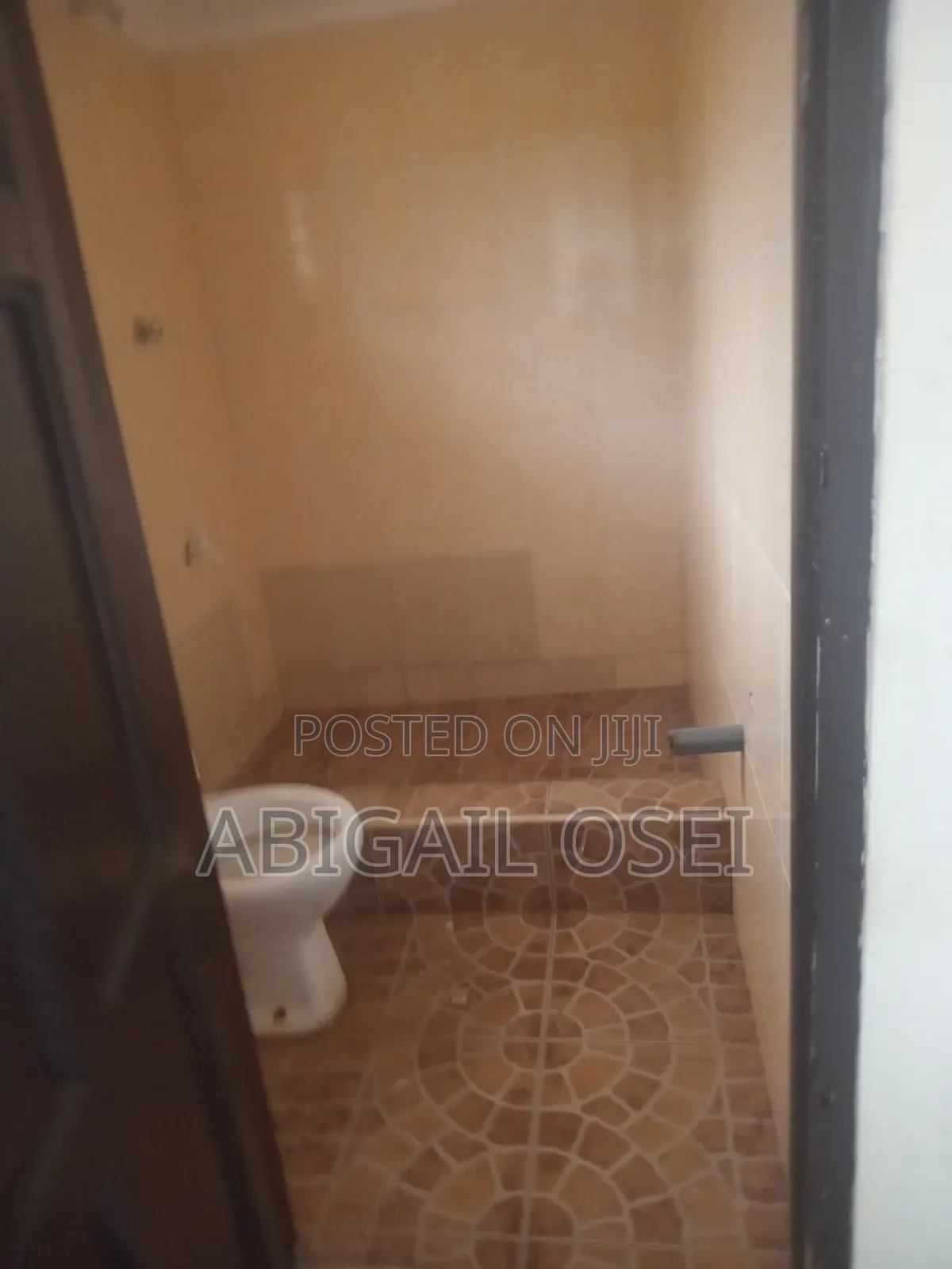 1bdrm Apartment in Danfa for rent