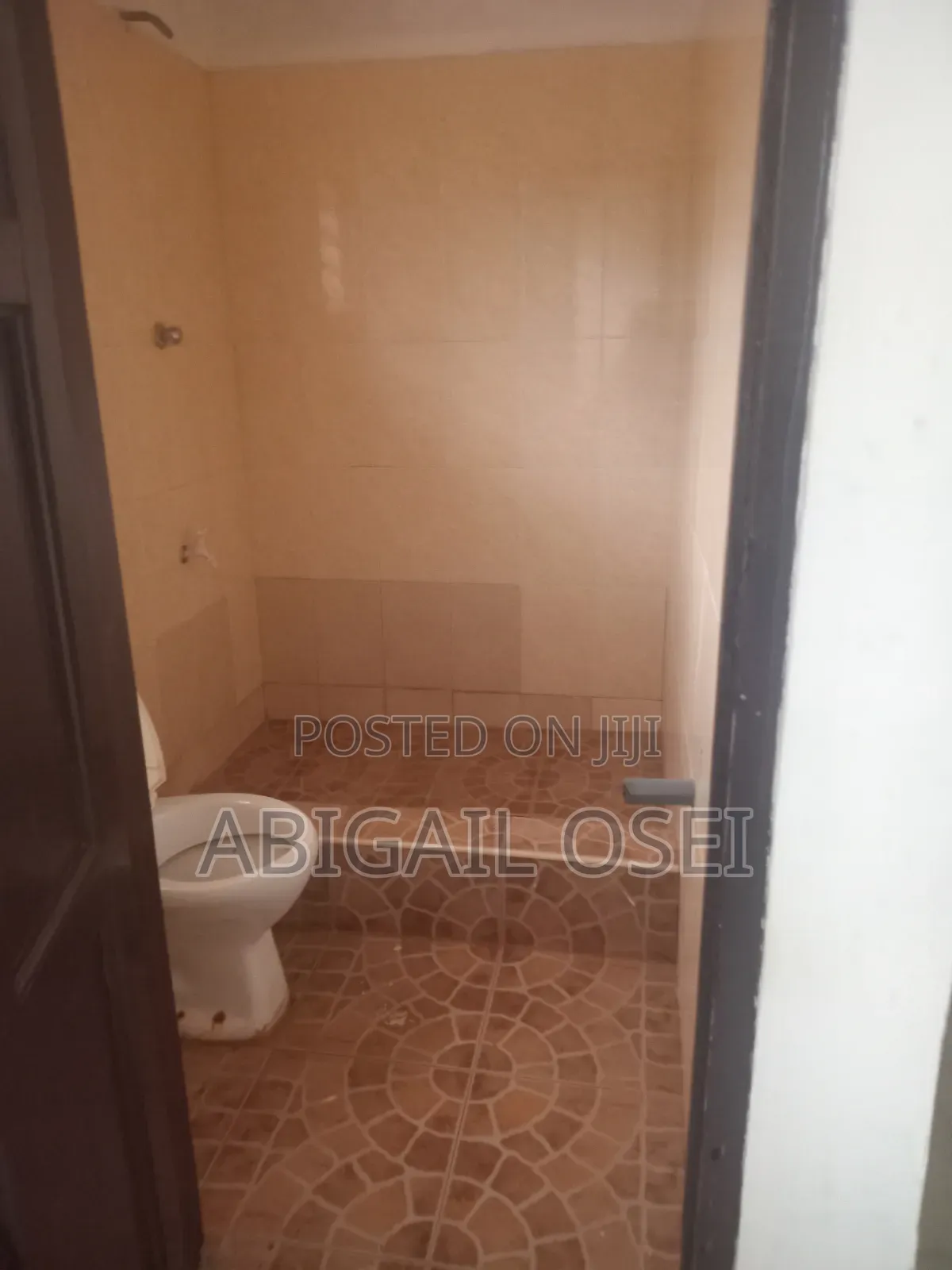 1bdrm Apartment in Danfa for rent