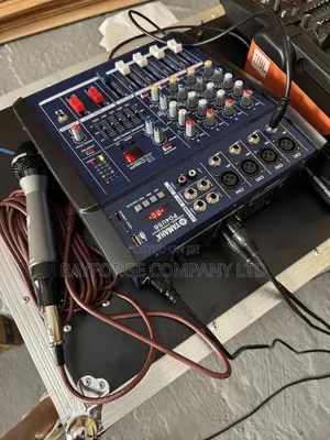 Yamaha 4-Way Mixer