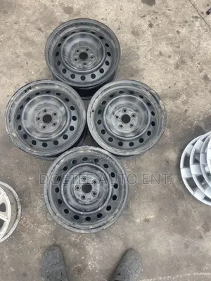 Metal Rim 16