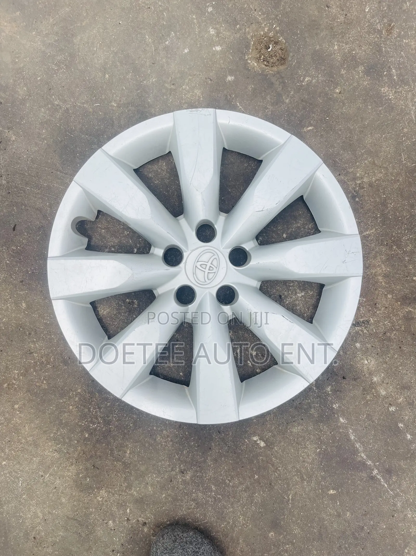Toyota Corolla Wheel Cover