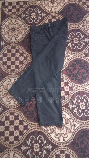Dark Jeans