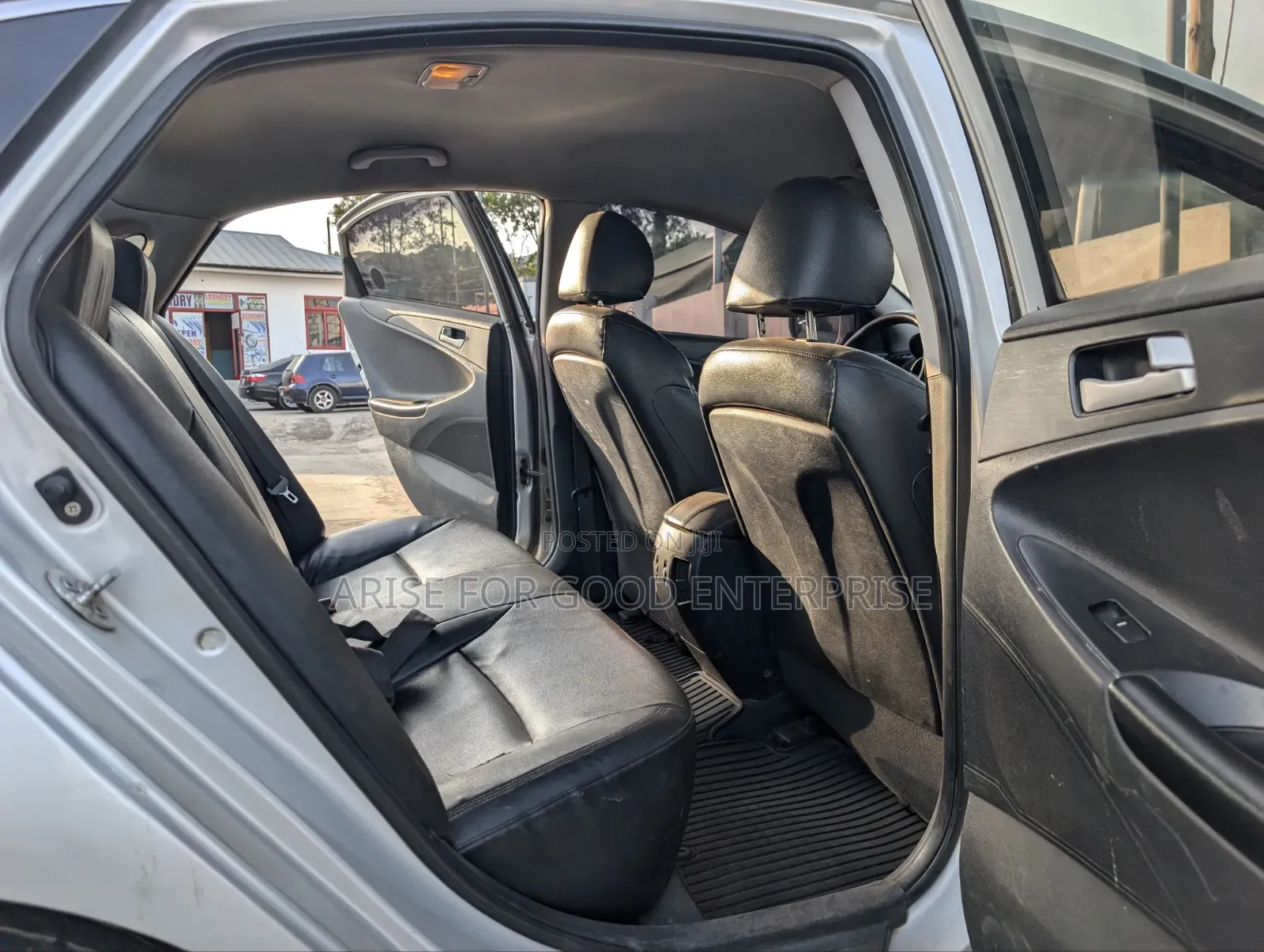 Hyundai Sonata 2010 Silver