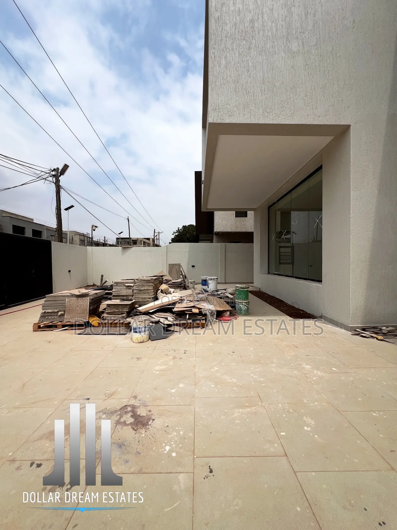 5bdrm House in Oyarifa for sale
