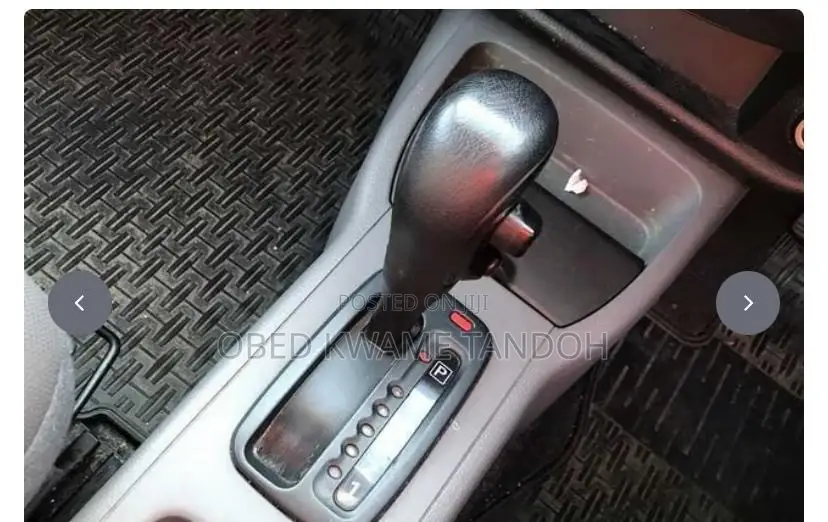 Nissan Advan 2014 Silver