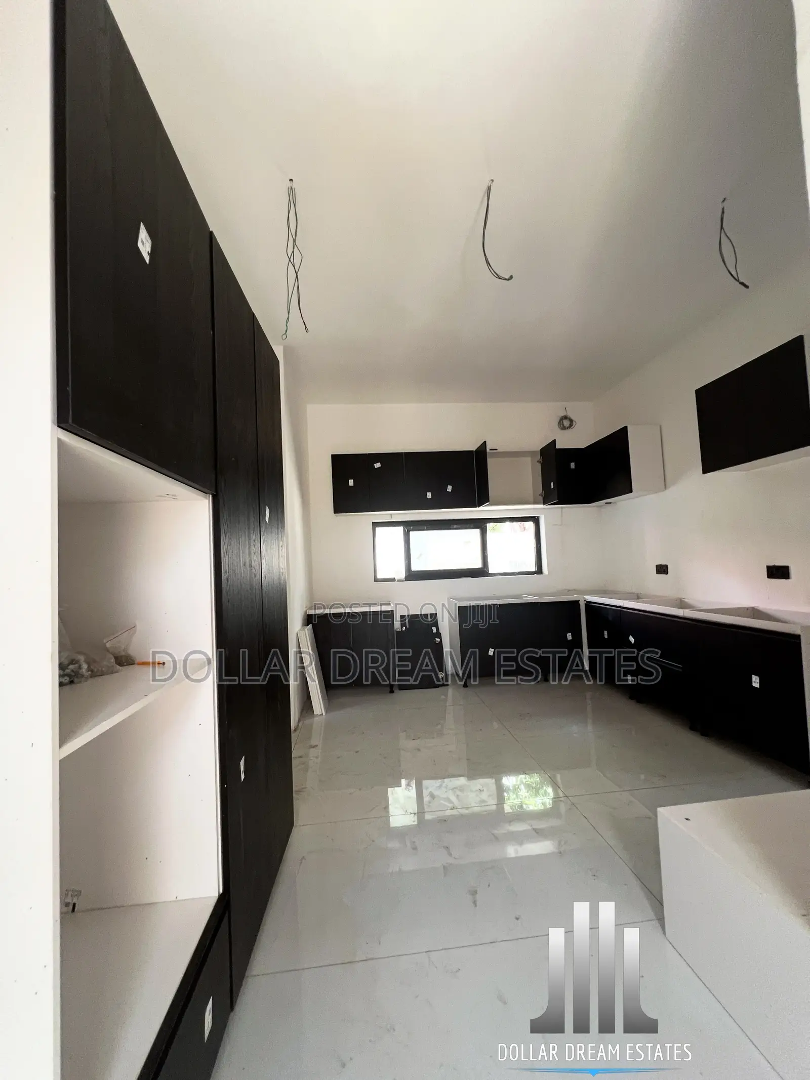 3bdrm House in East Legon for sale