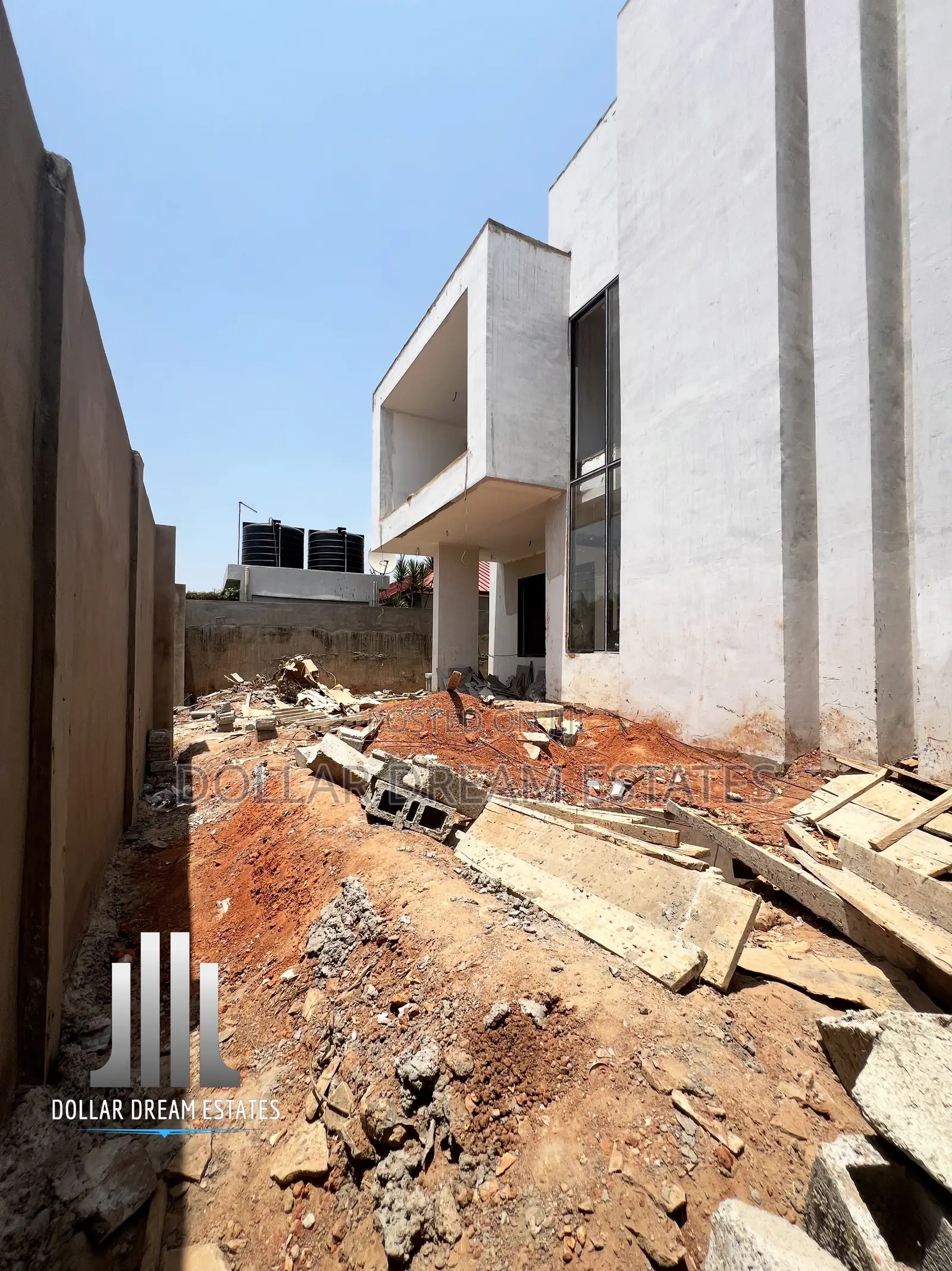 3bdrm House in East Legon for sale