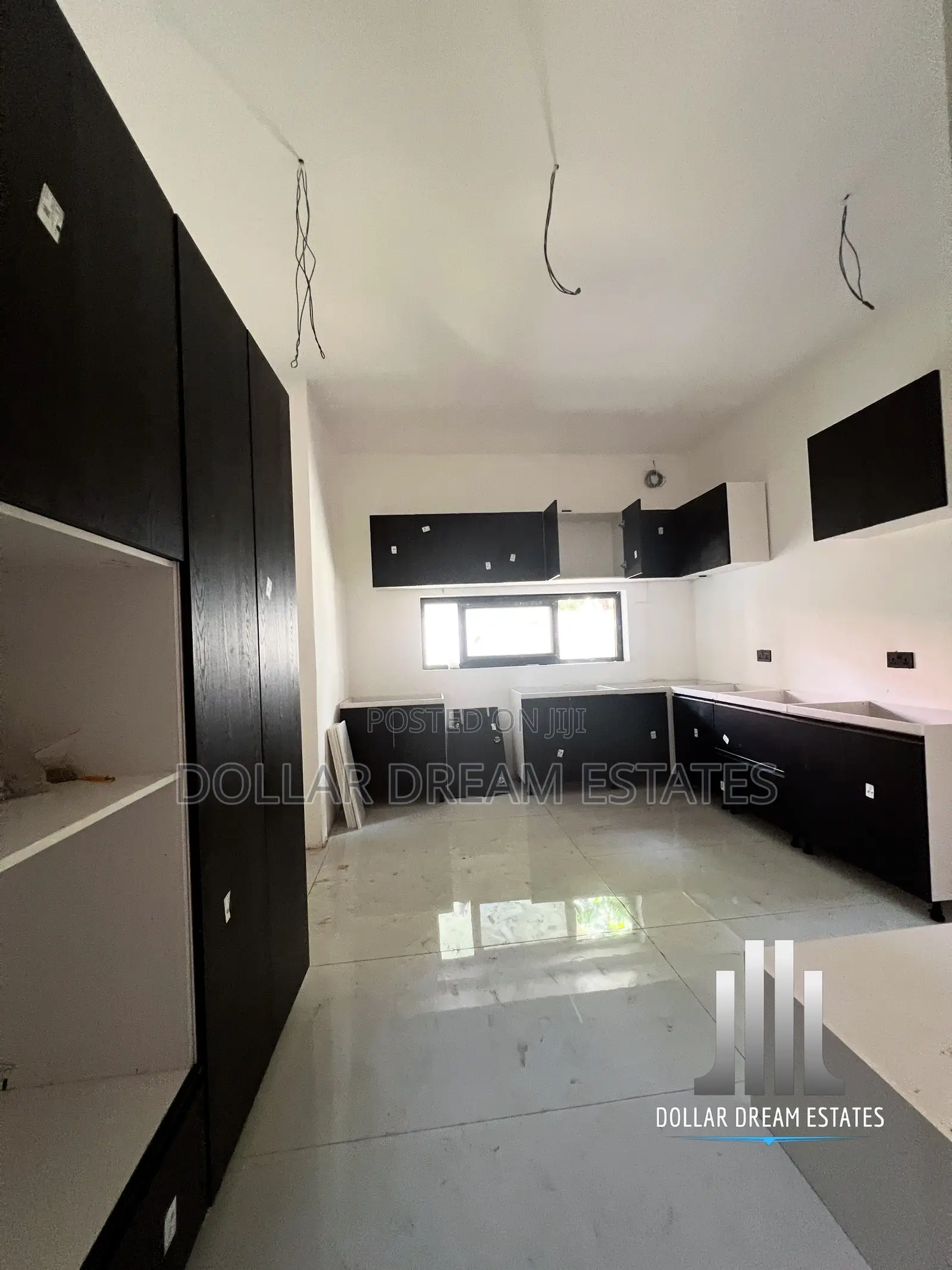 3bdrm House in East Legon for sale