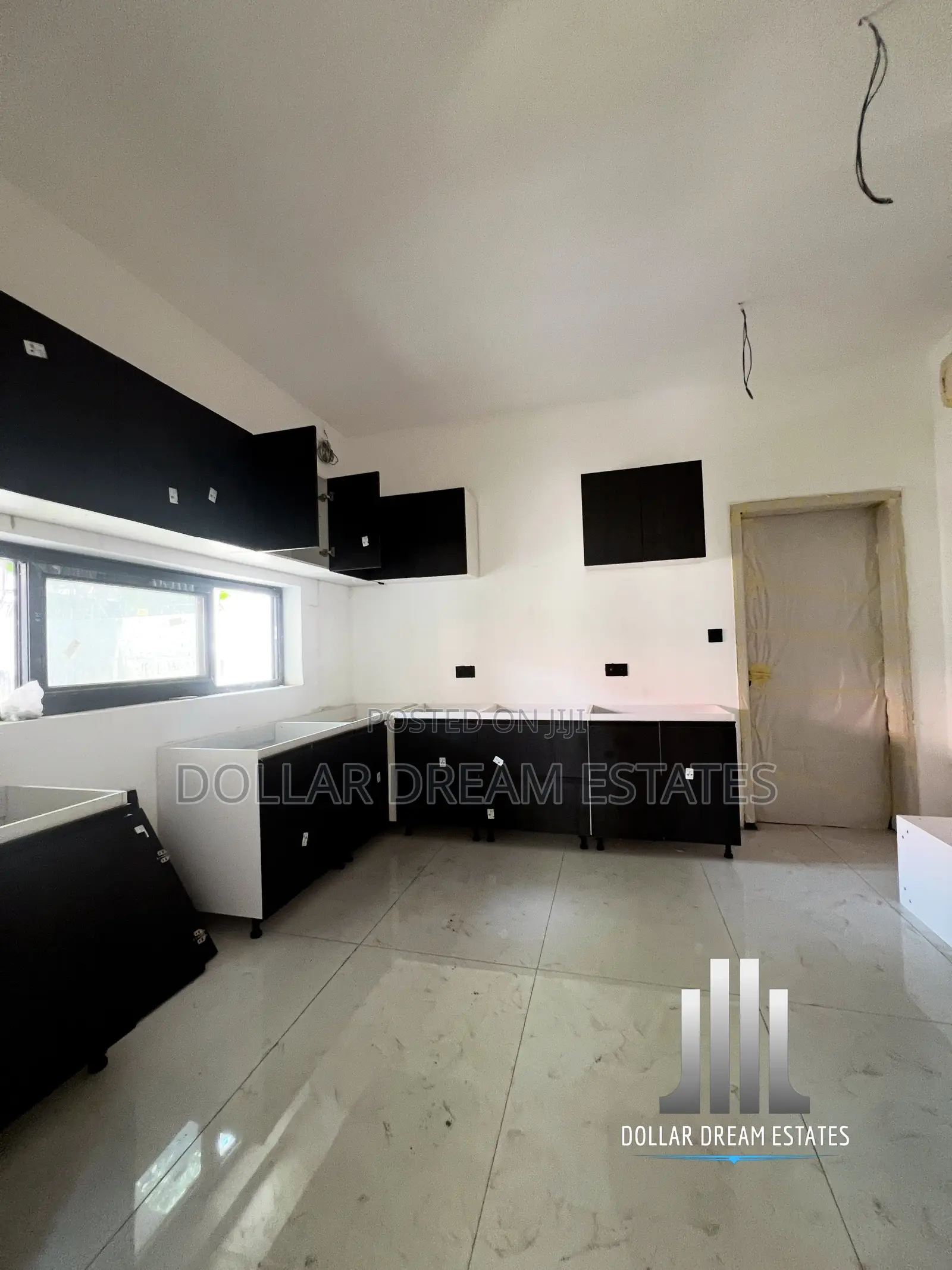 3bdrm House in East Legon for sale