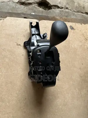 Toyota Yaris Automatic Gear Lever