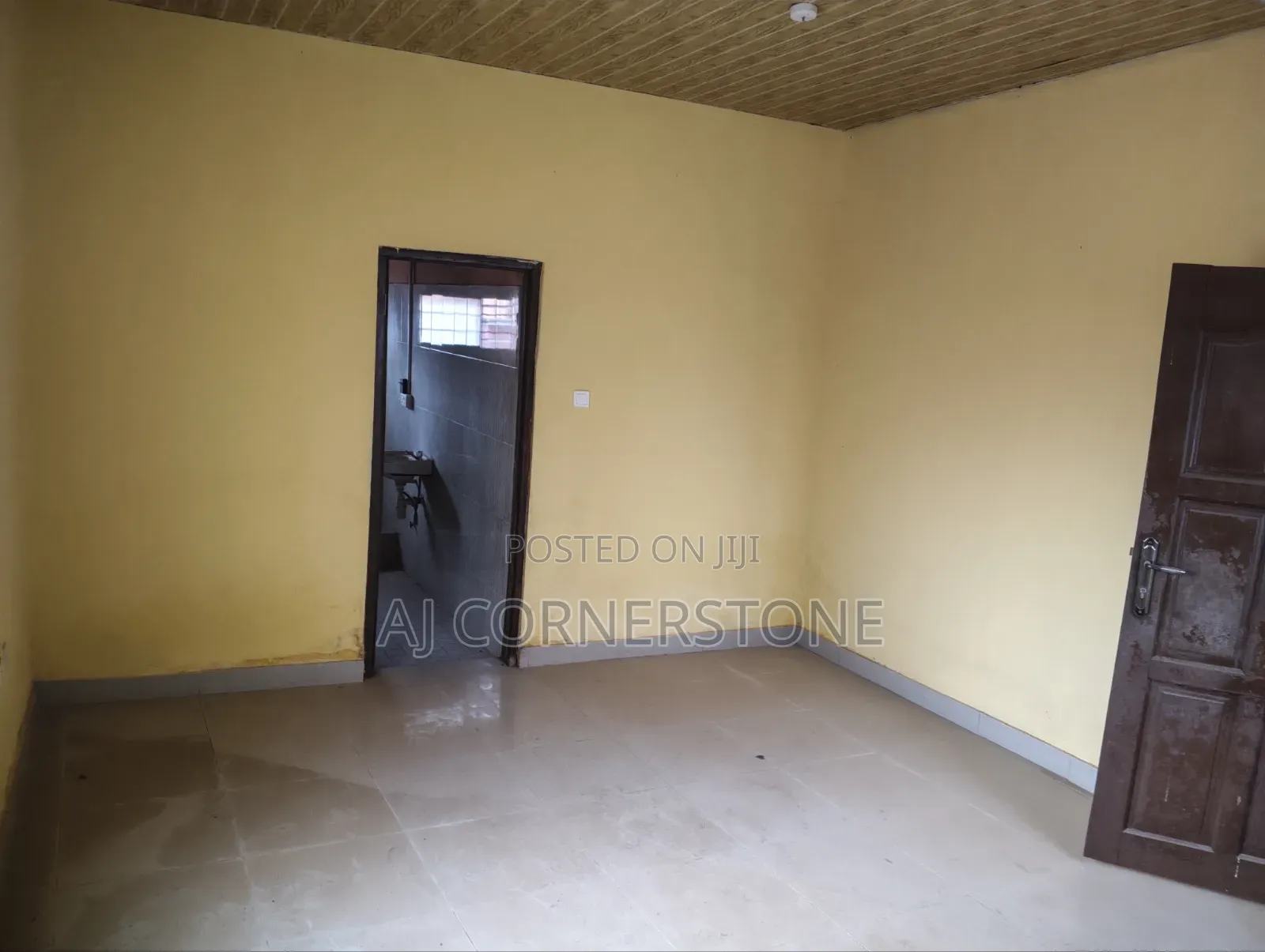 3bdrm House in Amasaman for sale