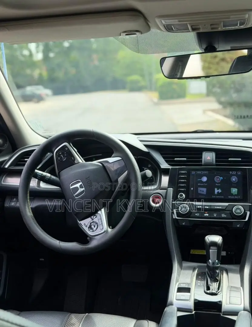 Honda Civic Touring Sedan 2019 Black