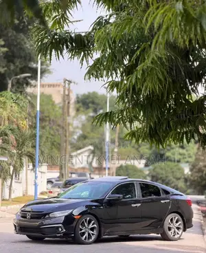 Honda Civic Touring Sedan 2019 Black