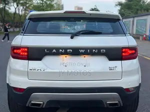 Car 2016 White