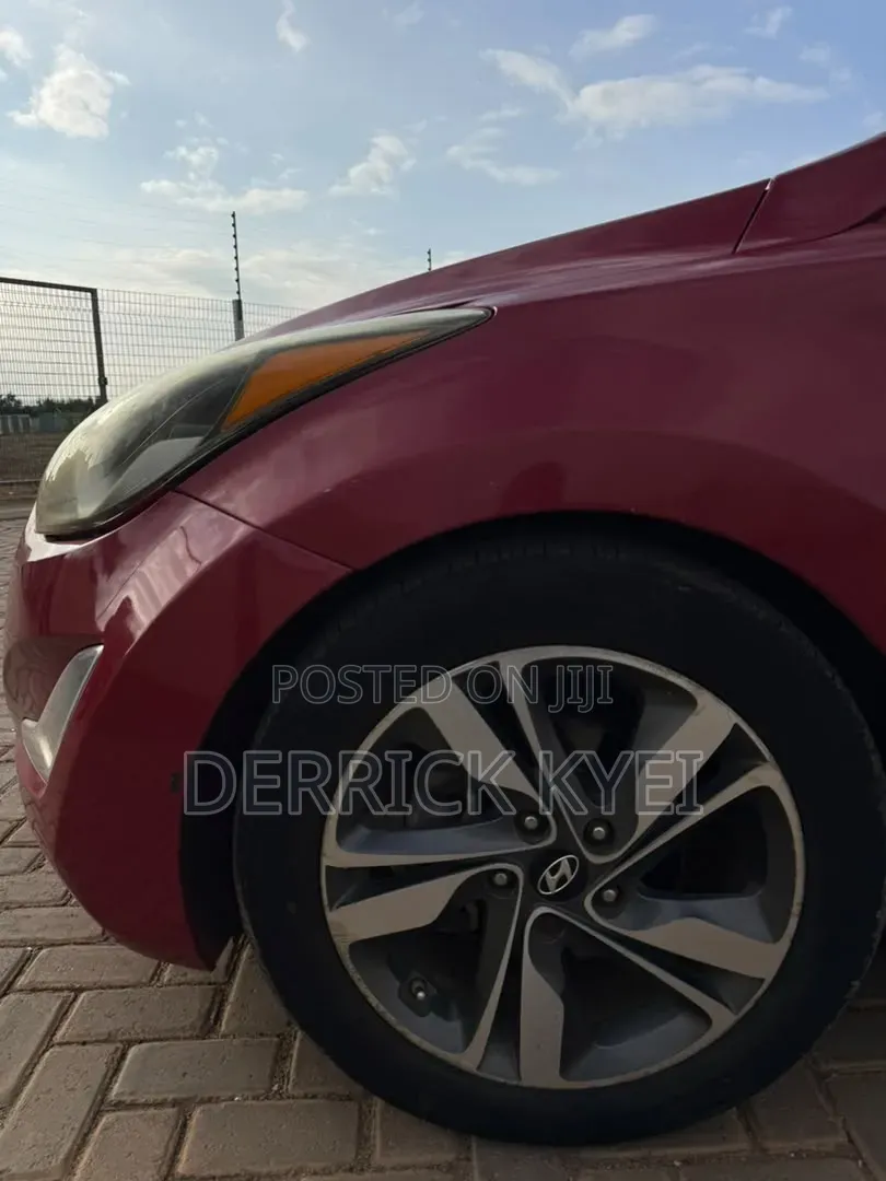 Hyundai Elantra Limited 4dr Sedan (1.8L 4cyl 6A) 2014 Red