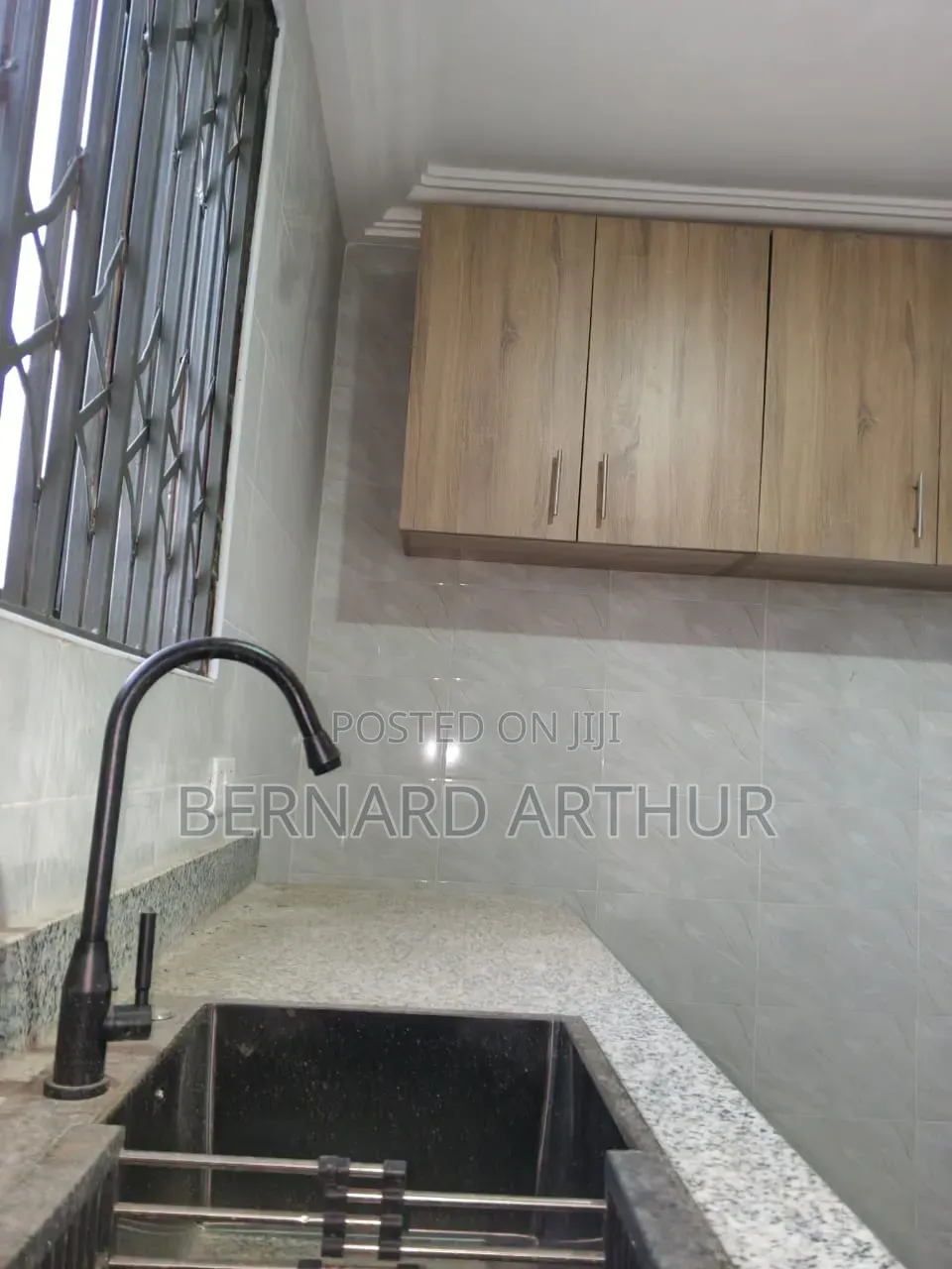 2bdrm Apartment in Bernard Agency, Pentecost for rent