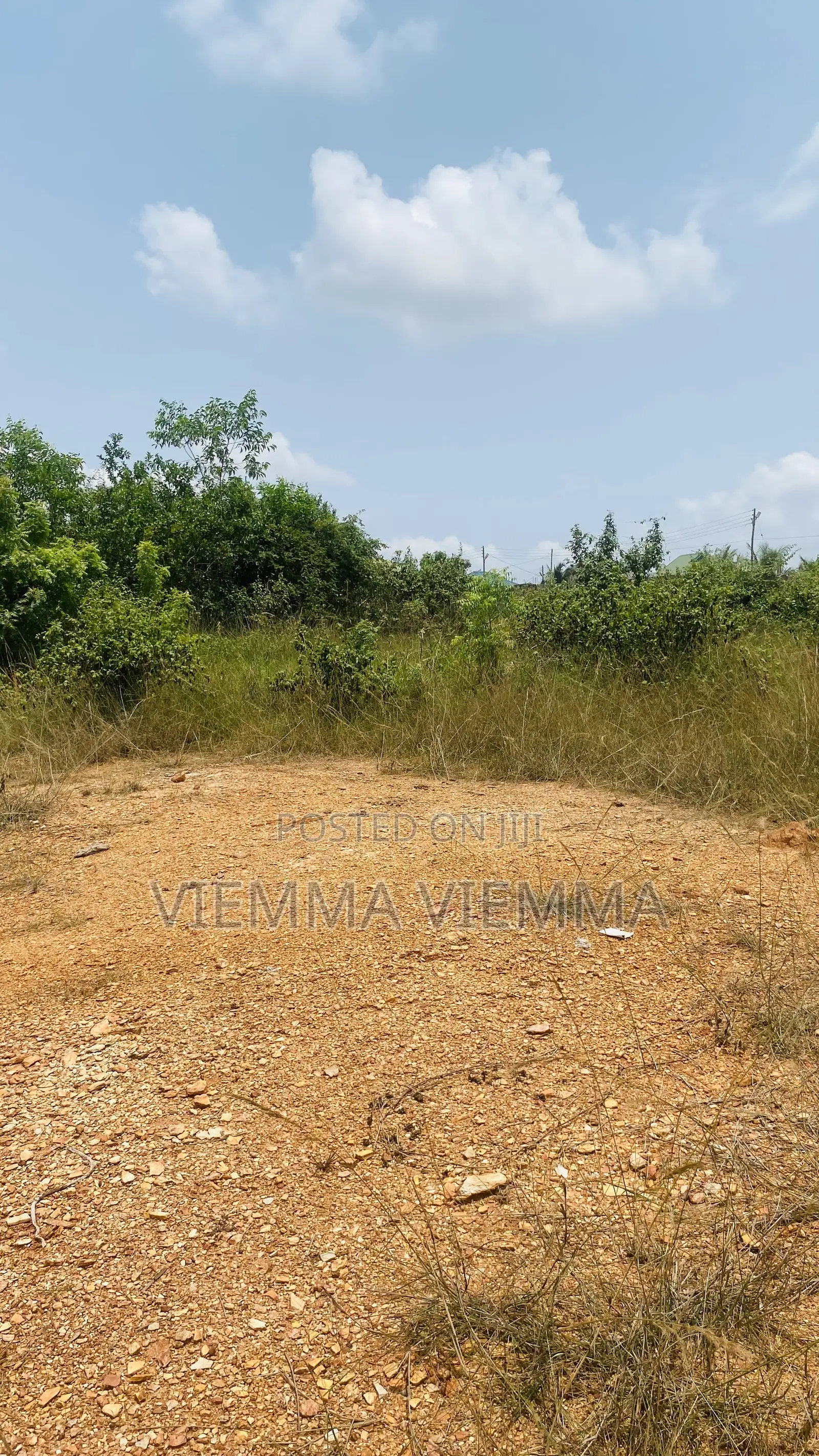 1 Acre Roadside Land for Sale at Oyibi