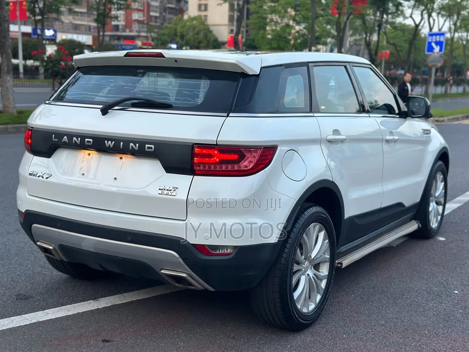 Car 2016 White