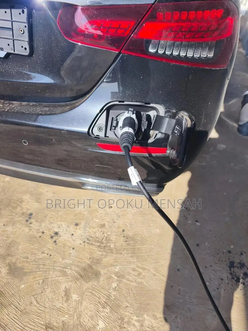 Mercedes-Benz E300 2021 Black