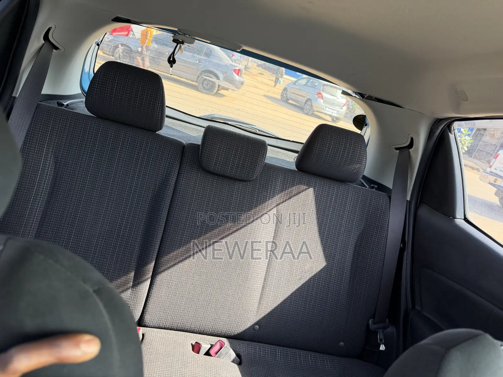 Toyota Vitz 1.3 FWD 5dr 2014 Blue