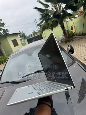Laptop HP Elite x360 830 G10 8GB Intel Core i5 HDD+SSD 500GB