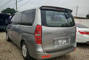 Hyundai Starex 2016 Silver
