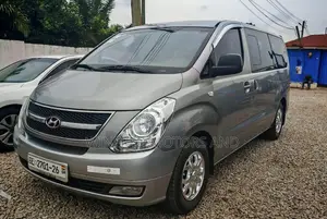Hyundai Starex 2016 Silver