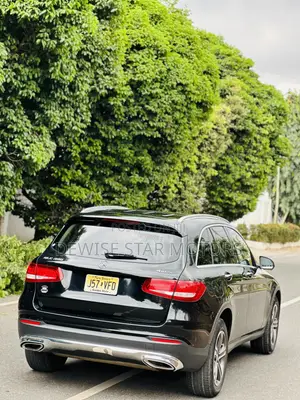 Mercedes-Benz GLC-Class 2017 Black