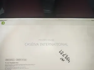 New Laptop Apple MacBook 8GB SSD 256GB