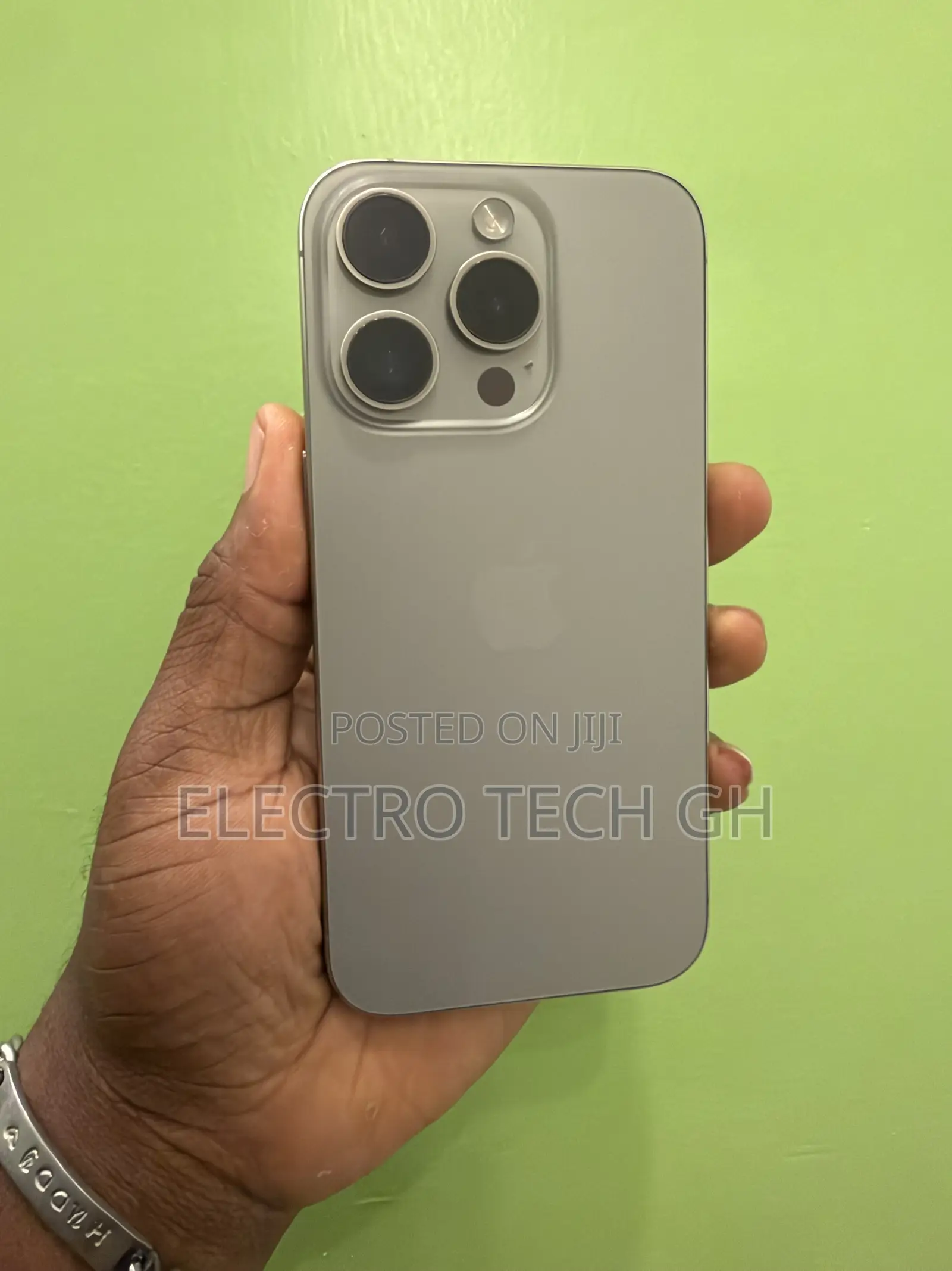 Apple iPhone 15 Pro 128 GB Silver