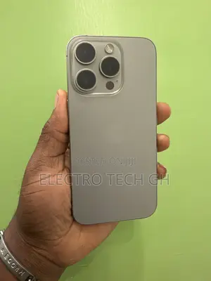 Apple iPhone 15 Pro 128 GB Silver