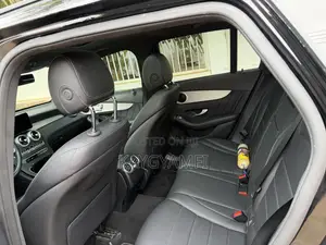 Mercedes-Benz GLC-Class 2022 Black