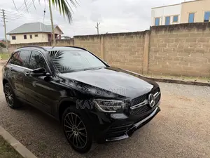 Mercedes-Benz GLC-Class 2022 Black