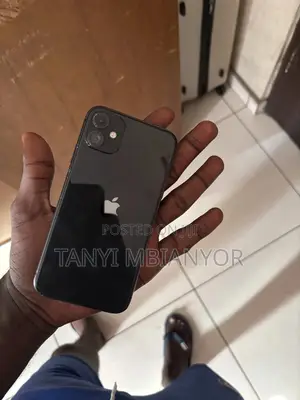 Apple iPhone 11 64 GB Black