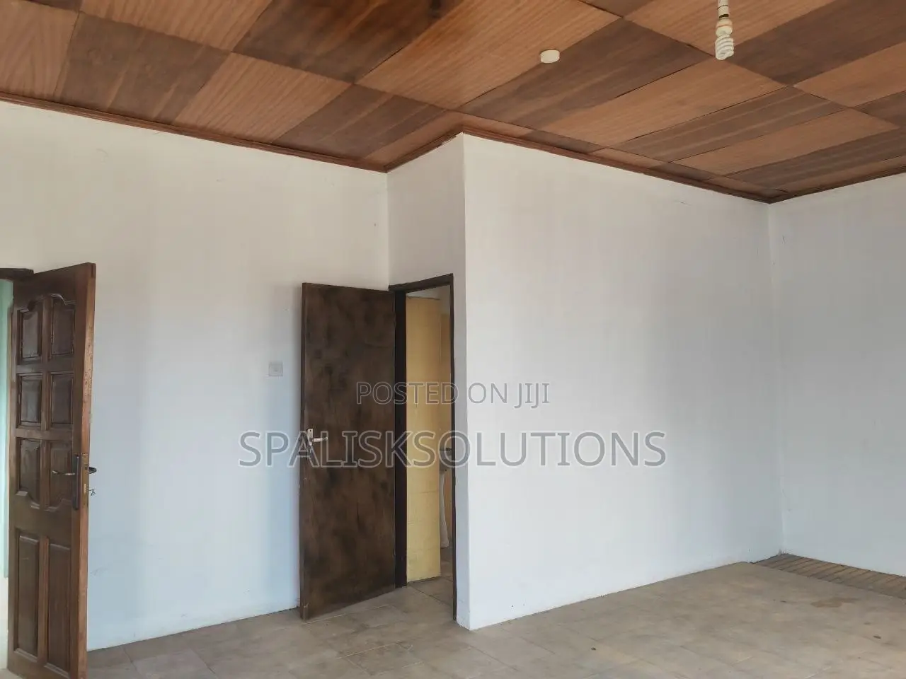 13bdrm House in Weija for sale