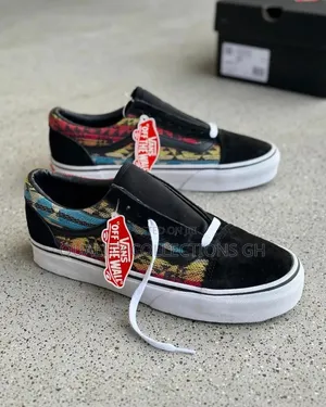Authentic Vans in Colours