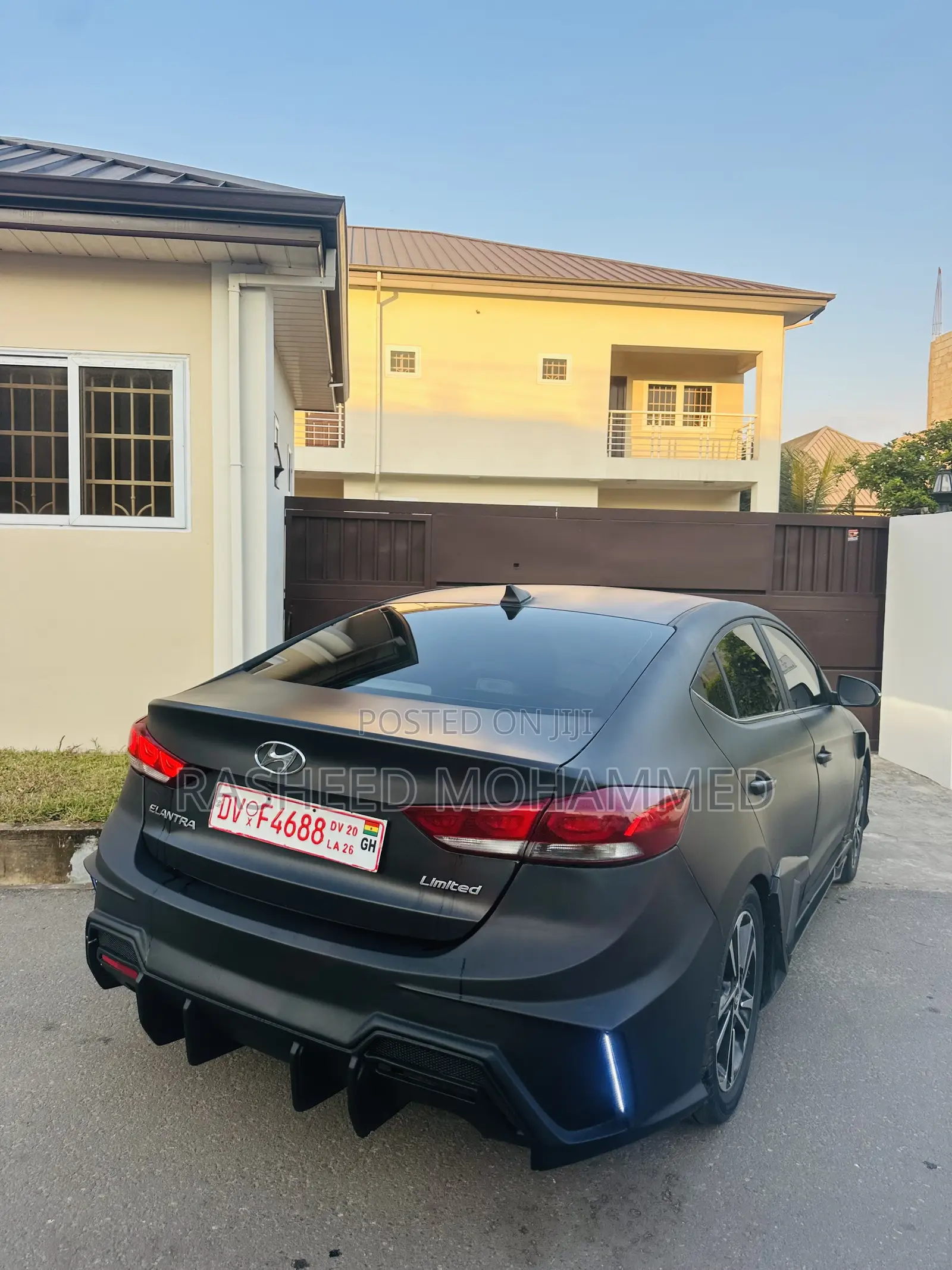 Hyundai Elantra Limited 2018 Black