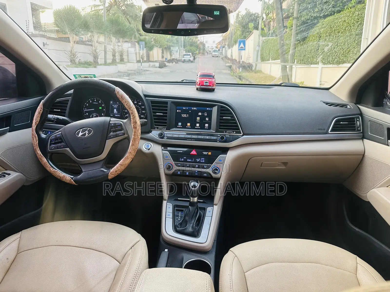 Hyundai Elantra Limited 2018 Black