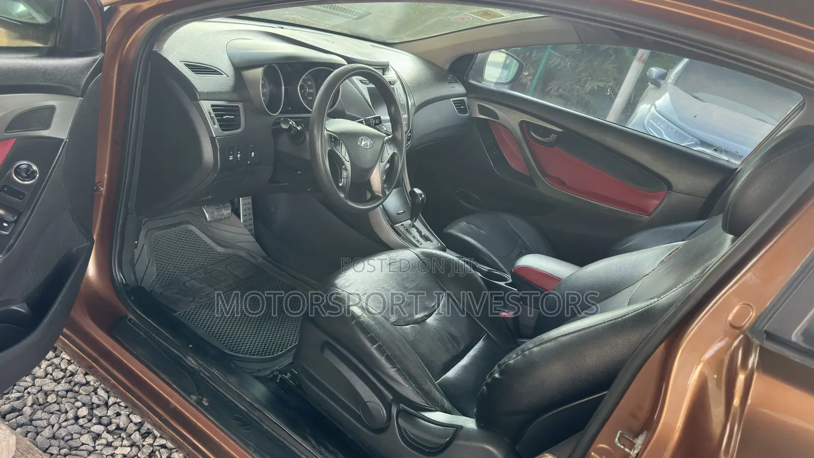 Hyundai Elantra GS Coupe FWD (1.8L 4cyl 6A) 2013 Brown