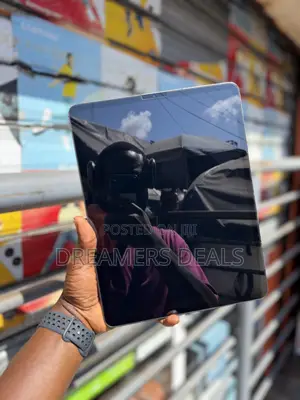 Apple iPad Pro 12.9 (2021) 256 GB Gray