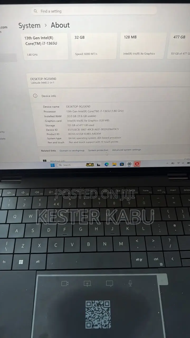 New Laptop Dell Latitude 9440 2-in-1 32GB Intel Core i7 SSD 512GB