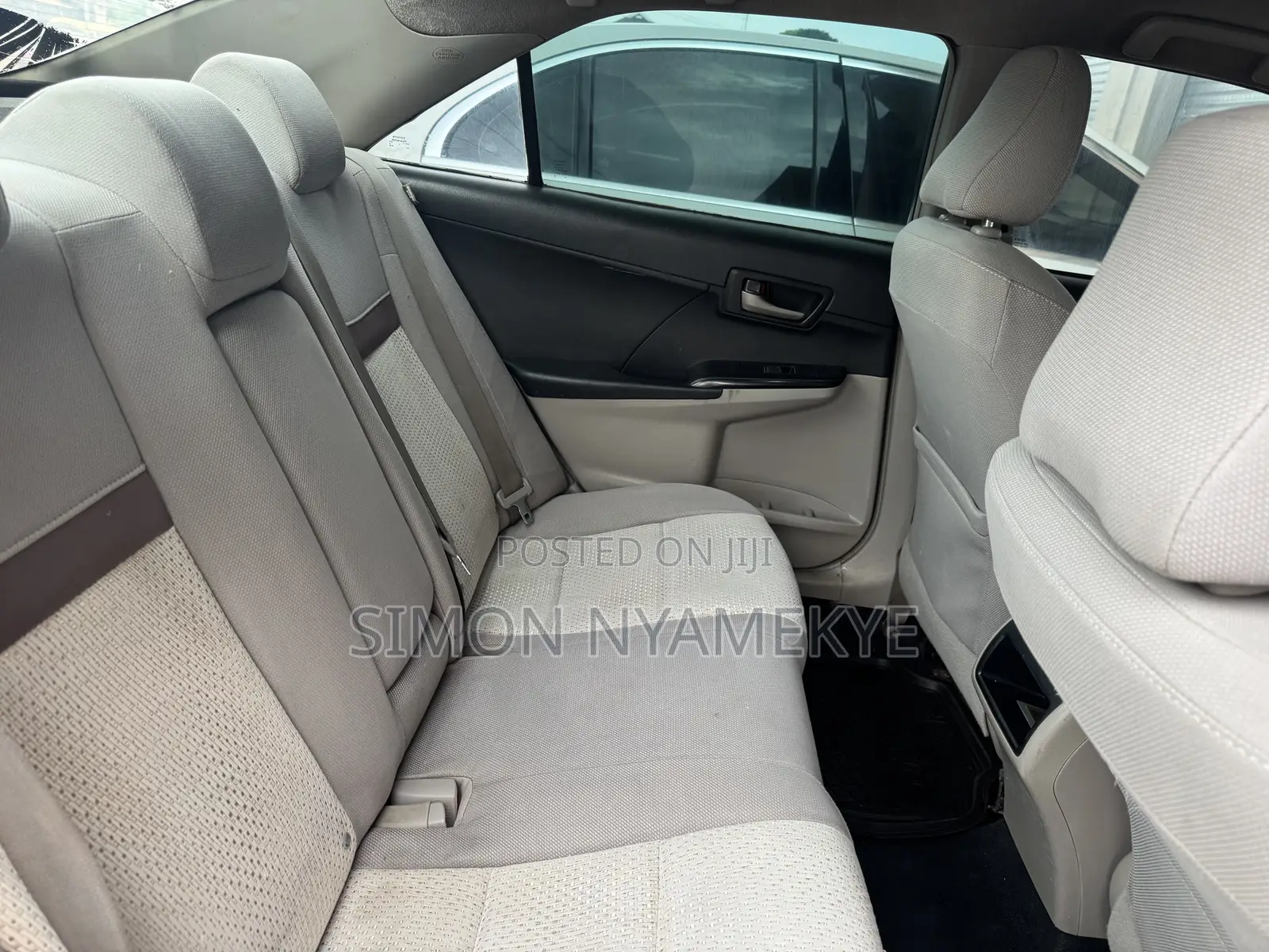 Toyota Camry SE 4dr Sedan (2.5L 4cyl 6A) 2013 Silver