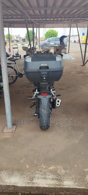 Honda CB 2023 Black