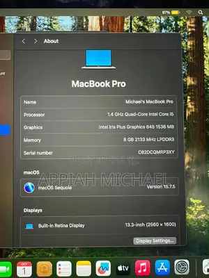 Laptop Apple MacBook Air 2022 M2 8GB Intel Core i5 SSD 256GB