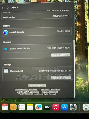 Laptop Apple MacBook Air 2022 M2 8GB Intel Core i5 SSD 256GB